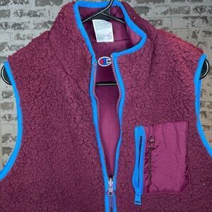 Champion | womens reversible purple Sherpa vest